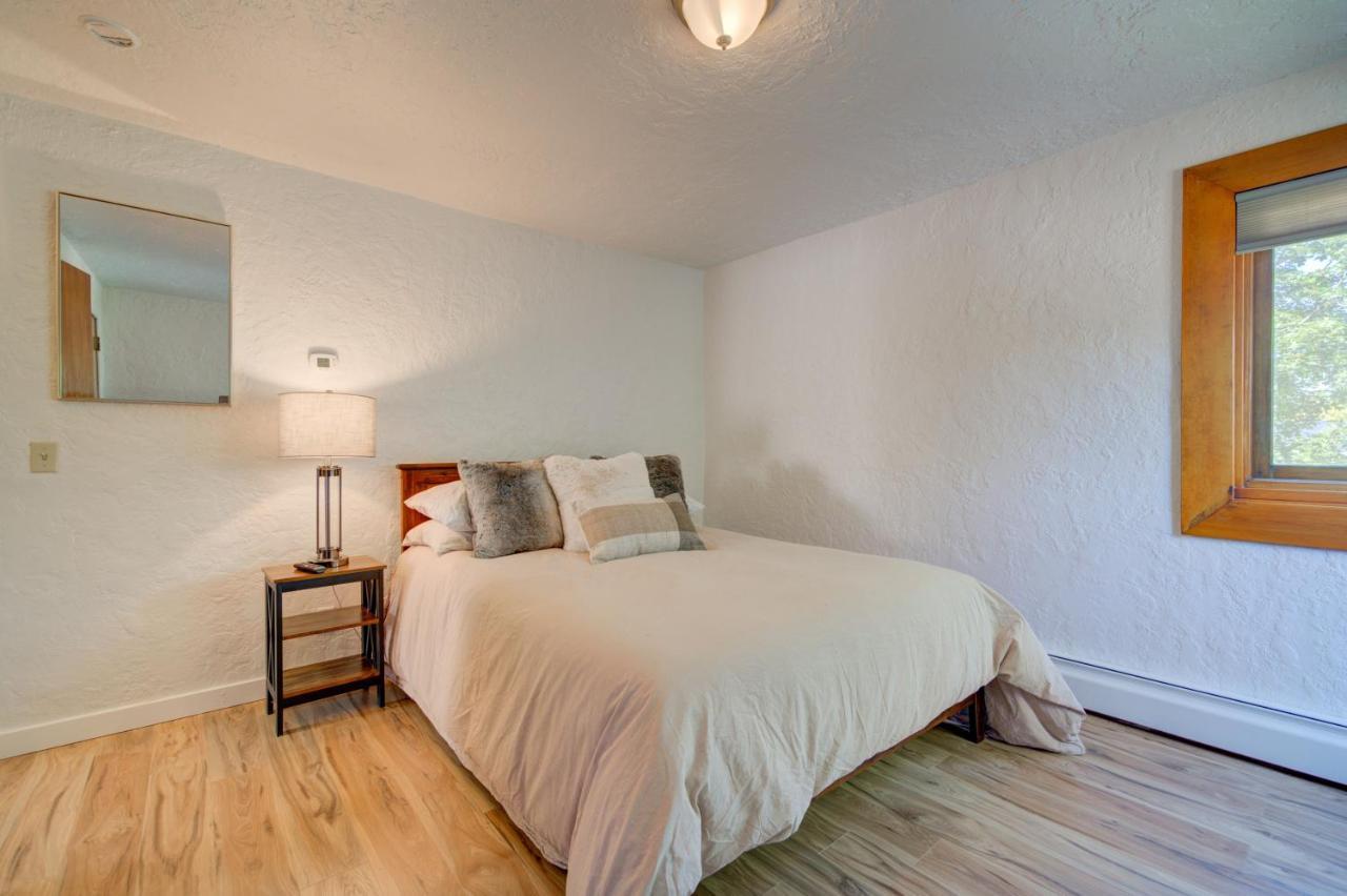 Charming And Cozy Downtown 3 Bedroom Walk To Dinner And Drinks Apartment *